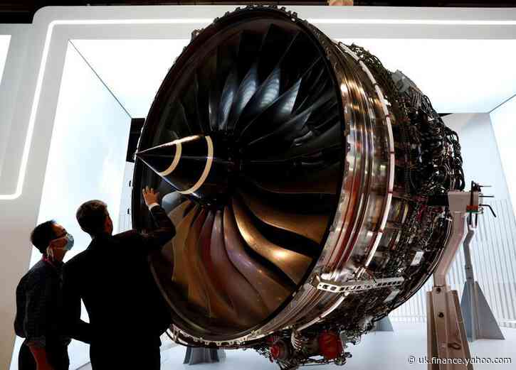 Rolls-Royce plans to raise about 2.5 billion pounds - FT