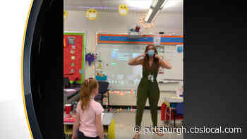 Kindergarten Teacher Teaches Students About Face Masks Through Lizzo Song