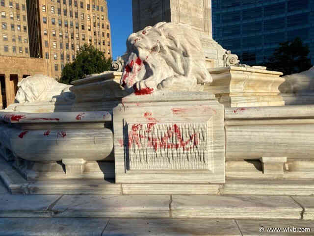Buffalo Police looking for suspect in overnight Niagara Square vandalism