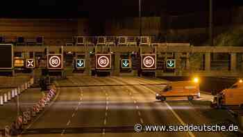 Hamburger Elbtunnel gesperrt: Stockender Verkehr im Süden - Süddeutsche Zeitung