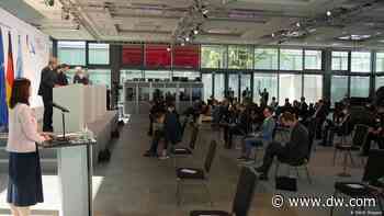 EU-Finanzminister wollen Wirtschaft wiederbeleben - DW (Deutsch)