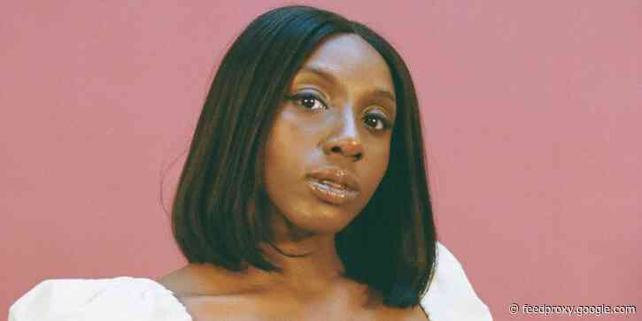 Comedian Ziwe Fumudoh on 5 lessons she's learned from breaking into the world of comedy, and her best advice for aspiring performers