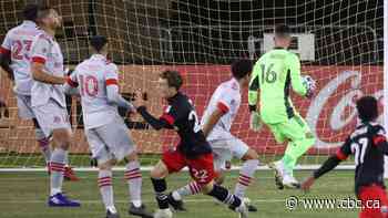 Teenage substitute scores in 88th minute as United ties TFC