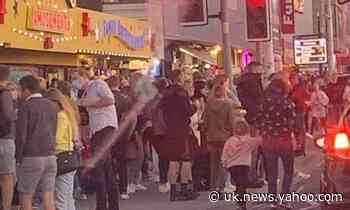 Health official urges people not to flock to &#39;heaving&#39; Blackpool