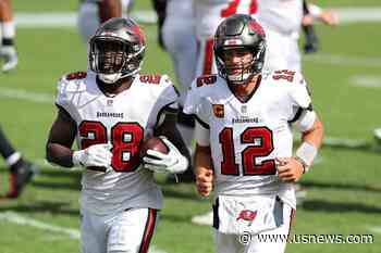 Brady, Fournette Lead Bucs Over Panthers 31-17