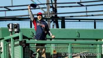 Intruder breaks into Fenway Park during Red Sox-Yankees game, causes delay