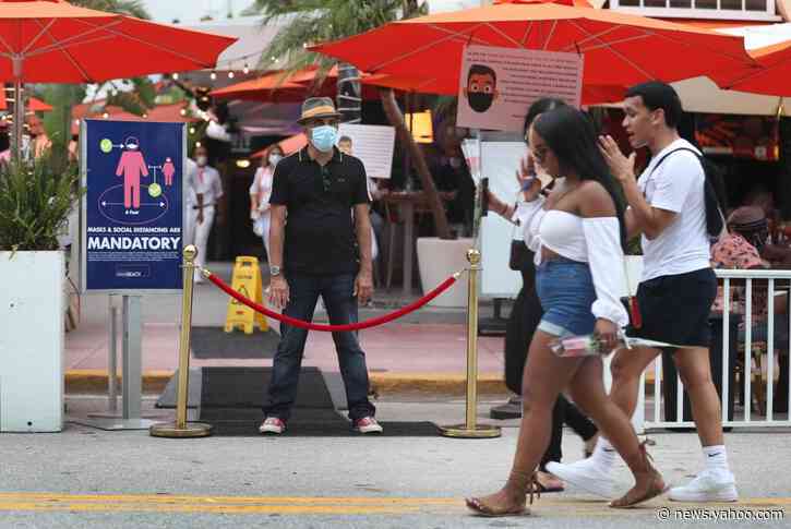 Florida bar owner prohibits patrons from wearing masks