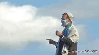 Shir Shalom holds Rosh Hashanah services at Transit Drive-In