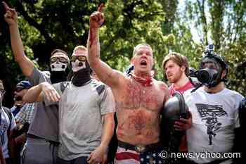 Trump supporters try to obstruct early voters at polling site in Virginia