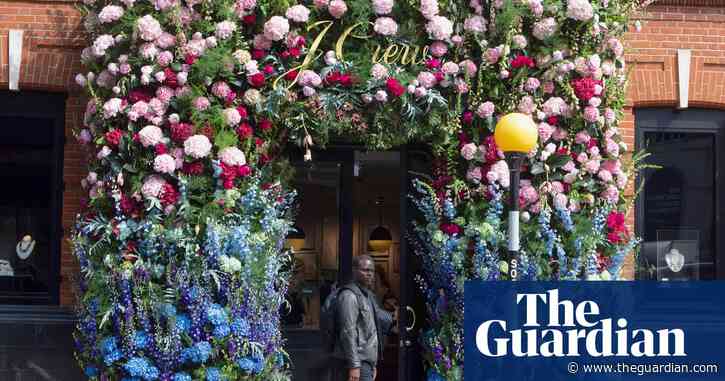 J Crew to close all six of its UK stores