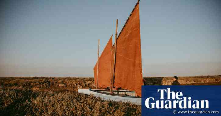 Wellness sailing: shed the stress in the Norfolk salt marshes