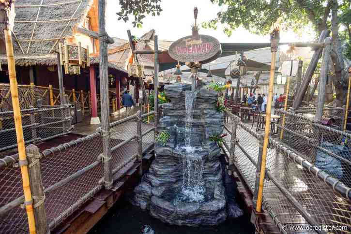 Disneyland to expand restaurant mobile ordering when theme parks reopen