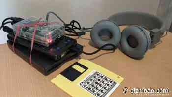 If You Hate Your Ears, Then Why Not Build a Portable Floppy Disk Walkman?