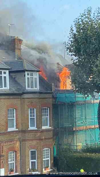 House fire on Newlands Park in Sydenham