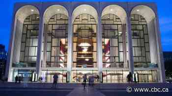 The Metropolitan Opera keeps its doors closed for another year, expects return next September