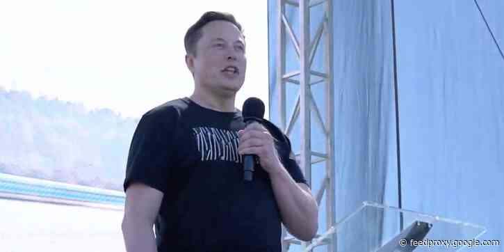 Elon Musk's big battery plans include another shot at his 'alien dreadnought' factory dream