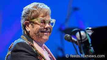 Elton John announces new North American tour dates for 2022