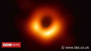 M87*: History-making supermassive black hole seen to do a shimmy