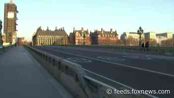 UK medical experts raise nation's COVID-19 alert level, say cases are rising 'rapidly and probably exponentially'