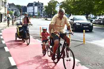 Fiersersbond rijdt fietspad Schuttersvest officieel in: “Het... (Mechelen) - Gazet van Antwerpen