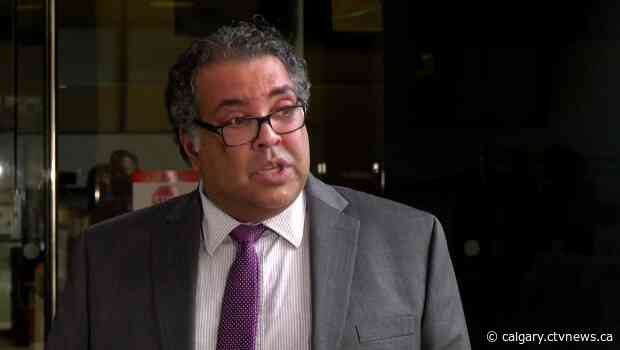 Nenshi encouraged by federal commitment to address homelessness, public transit
