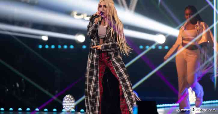 Pop star Ava Max will hold an album launch party in Roblox