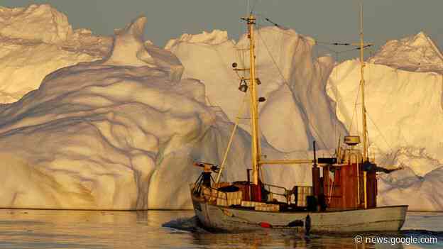 The daring plan to save the Arctic ice with glass - BBC News