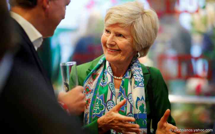 Heiress makes media boss an instant billionaire