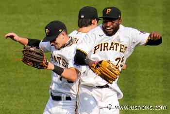 Kuhl Goes 7 Sharp Innings, Pirates Beat Slumping Cubs 7-0