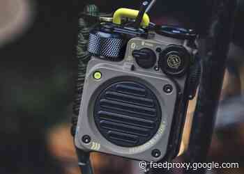 Muzen Wild Mini outdoor wireless speaker