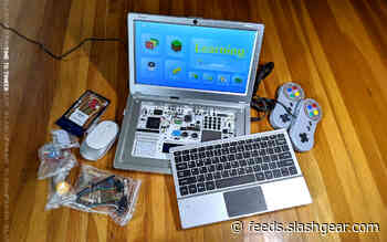 CrowPi2 Review : STEM education, Minecraft, and Raspberry Pi in a box