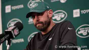 Jets players cast doubt on Adam Gase's coaching abilities: 'We haven’t been as crisp as we should be' - Fox News