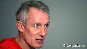 Rob Howley handed chance to rebuild coaching career with Canada - BT Sport