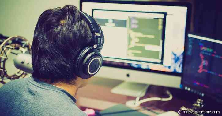 Make your own video games with this online bundle