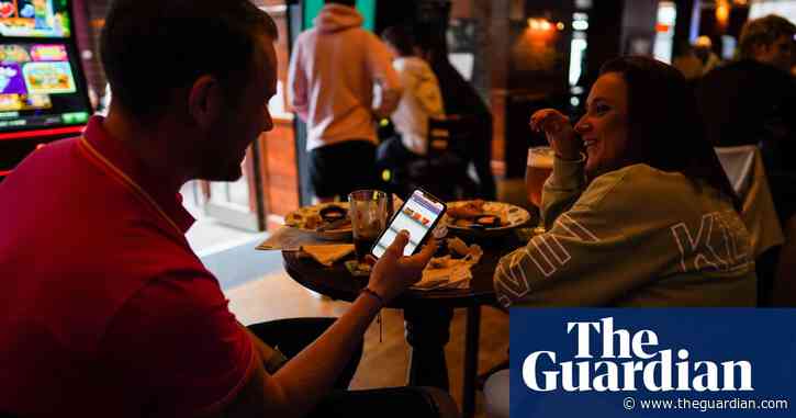 Take-up of NHS contact-tracing app could be only 10%