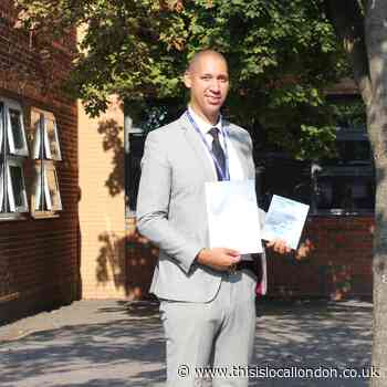 Raynes Park teacher scoops national award