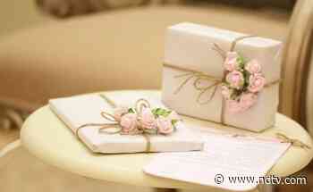 24-Year-Old Woman Becomes Entrepreneur, Starts Home Delivery Of Gift Hampers In Kashmir Valley - NDTV