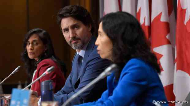 Trudeau announces vaccine pact as COVID-19 cases hit 150,000