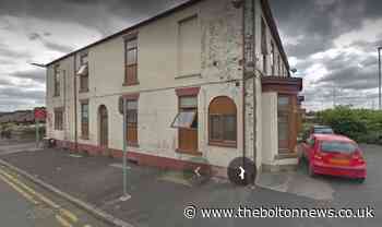 This Bolton thug attacked his neighbour with a snooker cue - The Bolton News