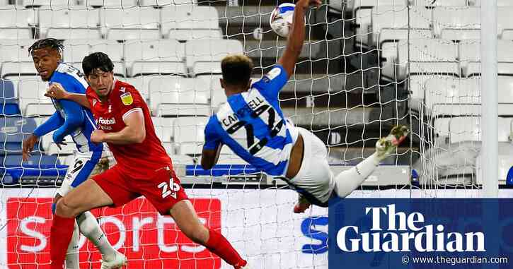 Huddersfield sink Nottingham Forest to raise pressure on Sabri Lamouchi