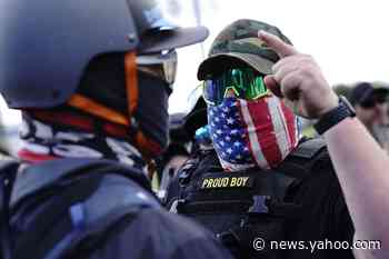 Hundreds gather in Portland for dueling demonstrations
