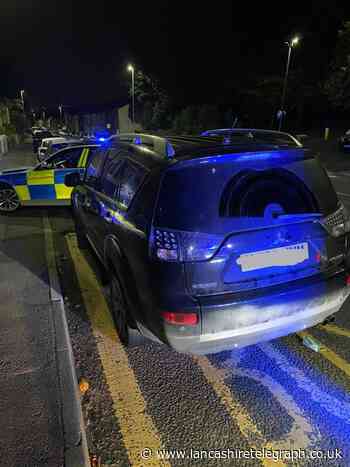 Three people arrested over attempted burglary