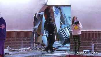 Driver crashes into Houston IHOP after taunting officers and leading them on a chase - KTRK-TV
