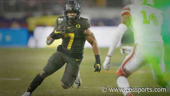 College football bowl projections: Oklahoma's upset loss is Oregon's playoff gain amid shakeup