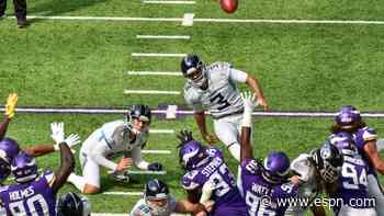 Stephen Gostkowski, Titans offense bail out defense in 31-30 win over Vikings