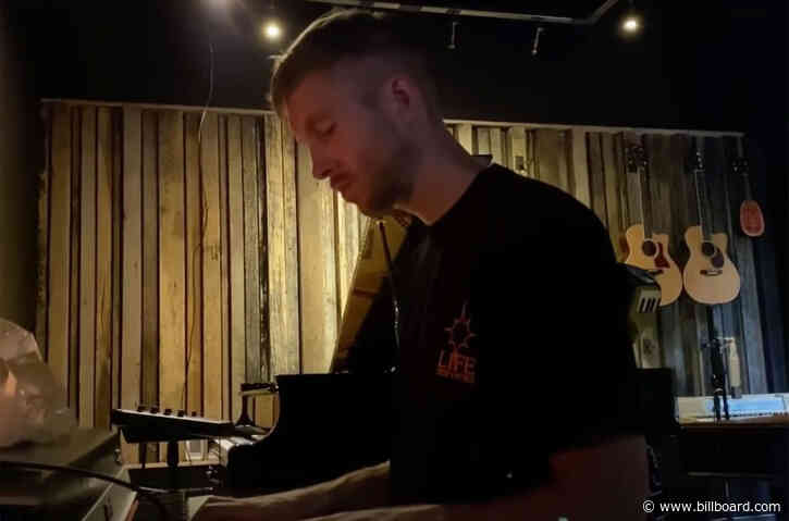 Watch Calvin Harris Deconstruct His Recent Track With The Weeknd In a Vibey Studio Session