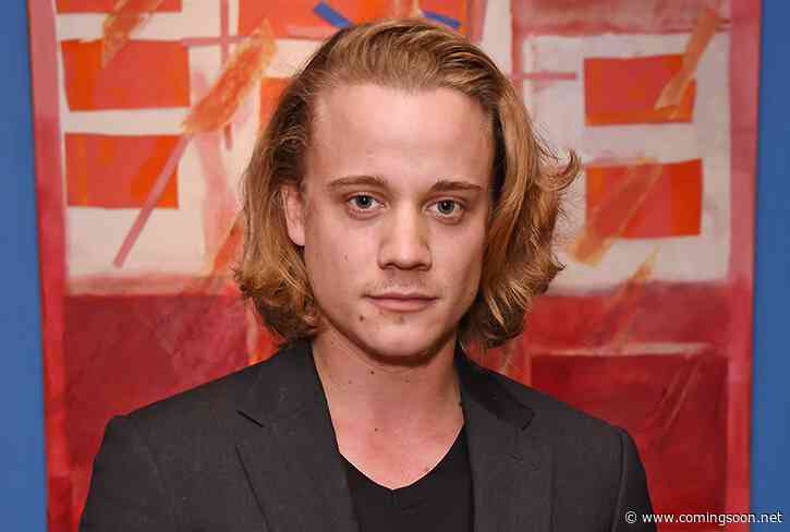 Basil Eidenbenz Replaces Thue Ersted Rasmussen as Eskel in The Witcher Season 2