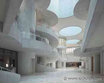 Round Pillars in Architecture: From the Classical Column to the Modern Sculptural Support - ArchDaily