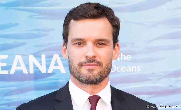 Austin Nichols Looks Ripped in His Latest Instagram Post!