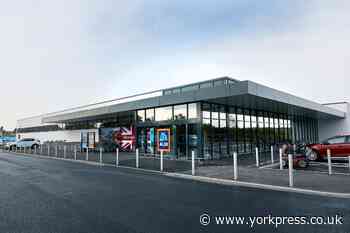 Aldi to create 4,000 more jobs after sales boost